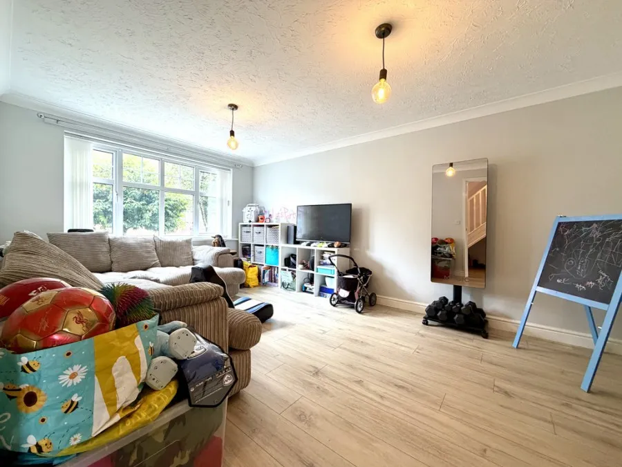 Glynmil Close, Merthyr Tydfil, CF47, photo 16