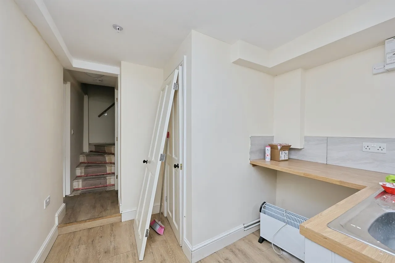 Dereham Road, Watton, IP25, photo 7