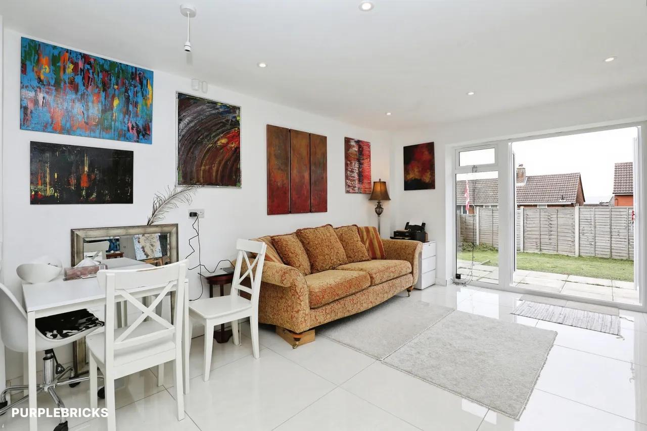 Shropshire Drive, Stoke-On-Trent, ST7, photo 3