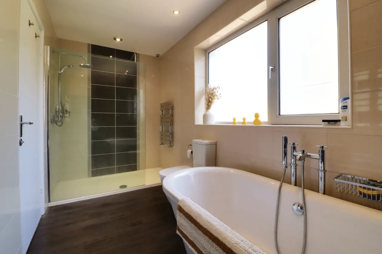 Top Road, Worlaby, DN20, photo 21
