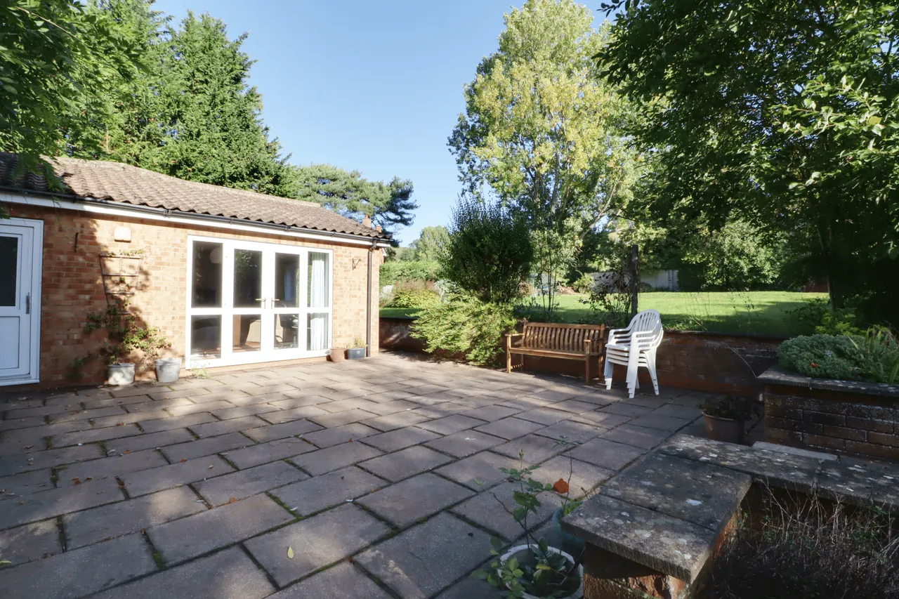 Top Road, Worlaby, DN20, photo 29