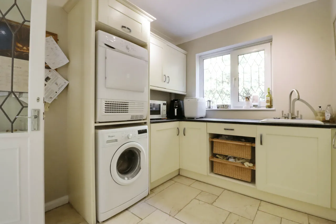 Top Road, Worlaby, DN20, photo 11