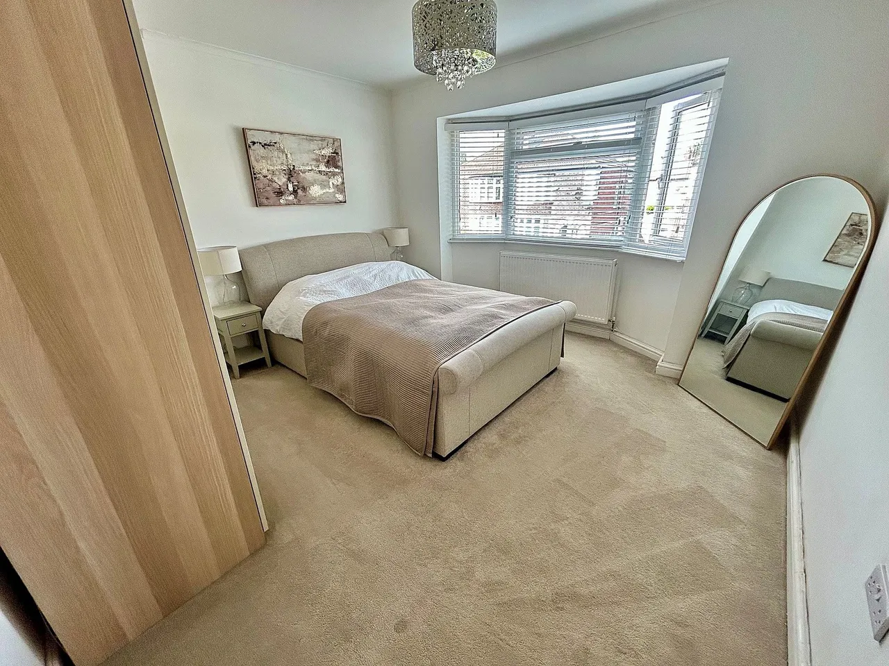 Merston Drive, Manchester, photo 3