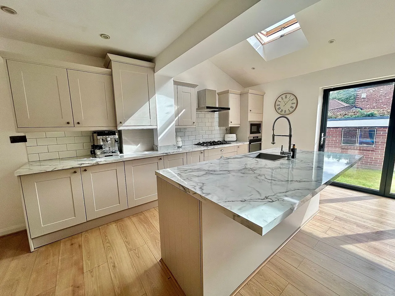 Merston Drive, Manchester, photo 18