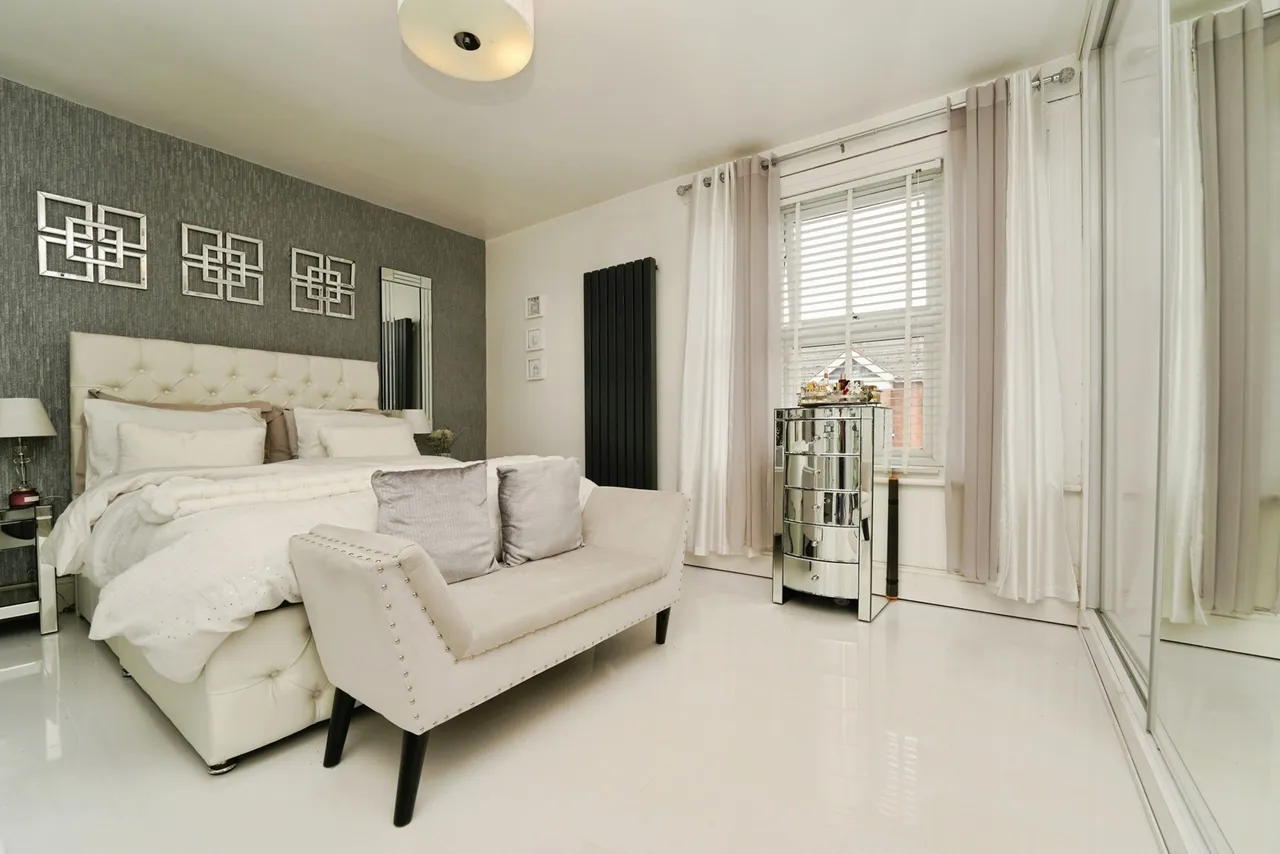 Furlong Road, Gloucester, Gloucestershire, GL1, photo 11