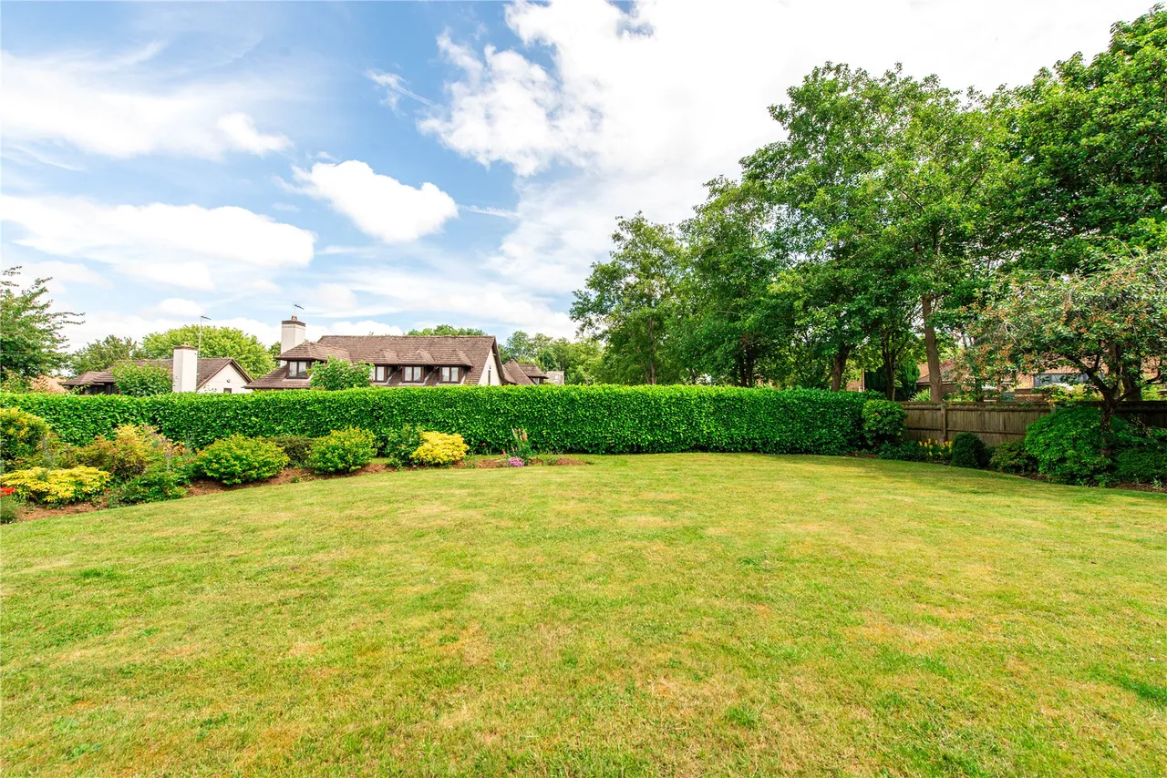 Redland Drive, Loughton, MK5, photo 17