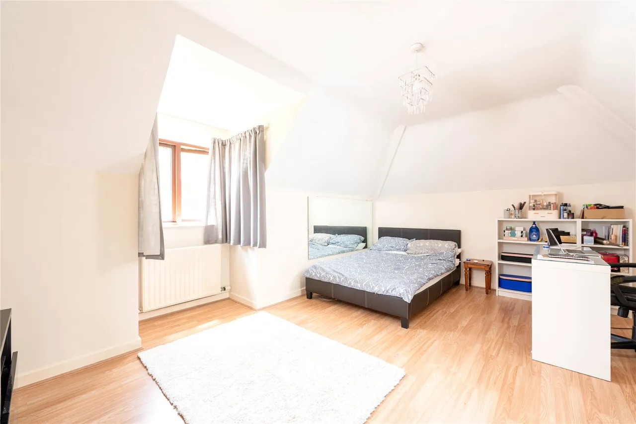 Redland Drive, Loughton, MK5, photo 12