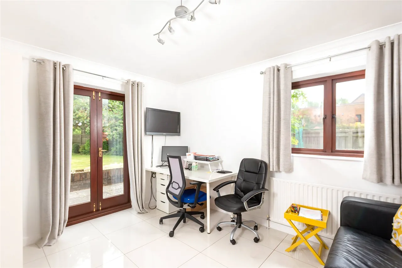 Redland Drive, Loughton, MK5, photo 16