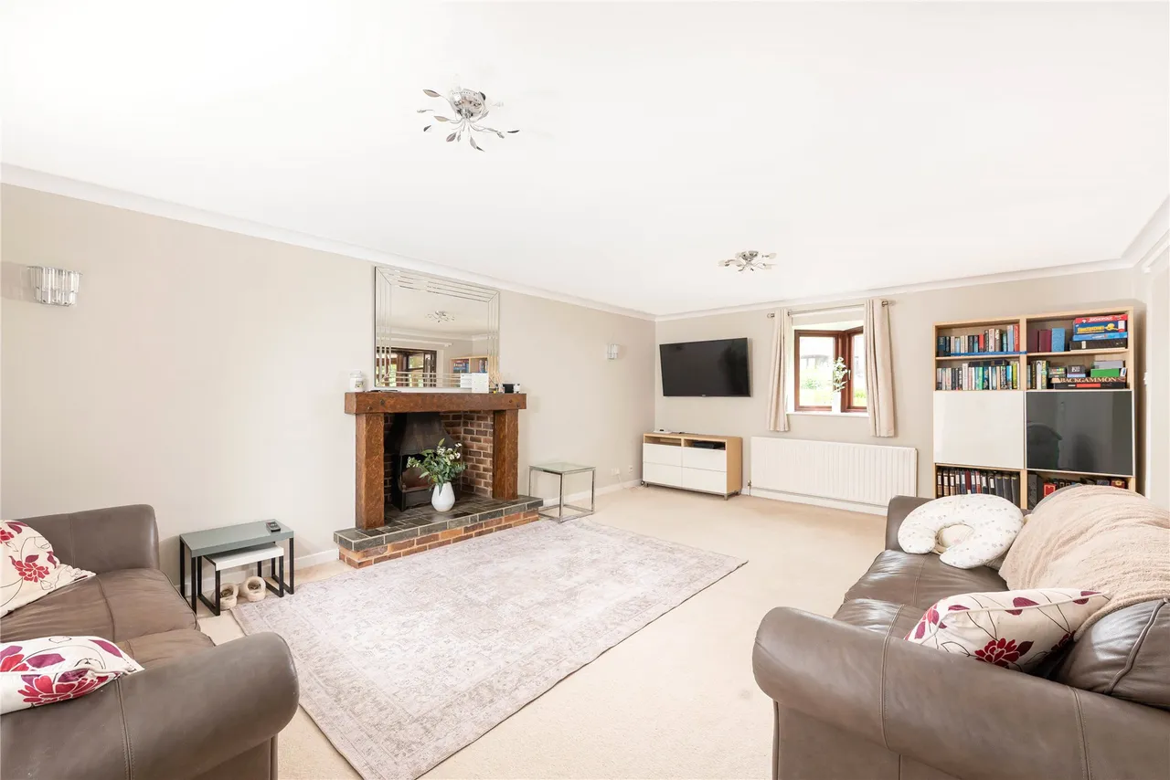 Redland Drive, Loughton, MK5, photo 4