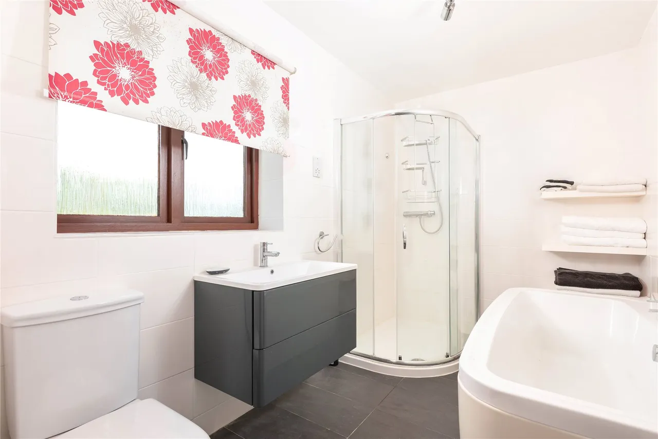 Redland Drive, Loughton, MK5, photo 13