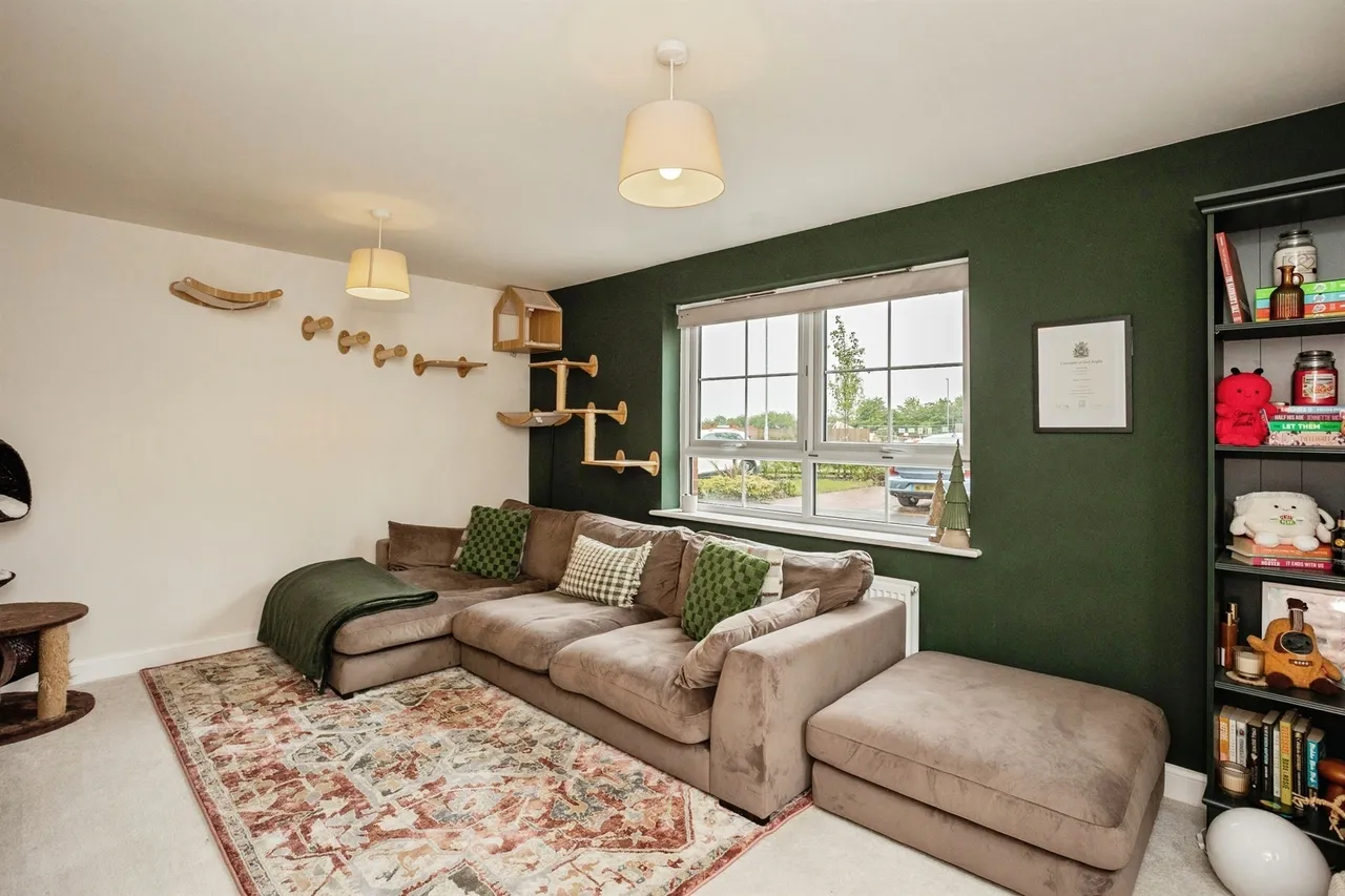 3 bed house for sale — Beaufighter Crescent, Melton Mowbray