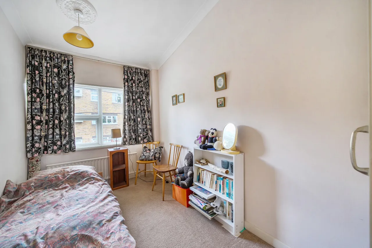 Alton Gardens, Beckenham, BR3, photo 11