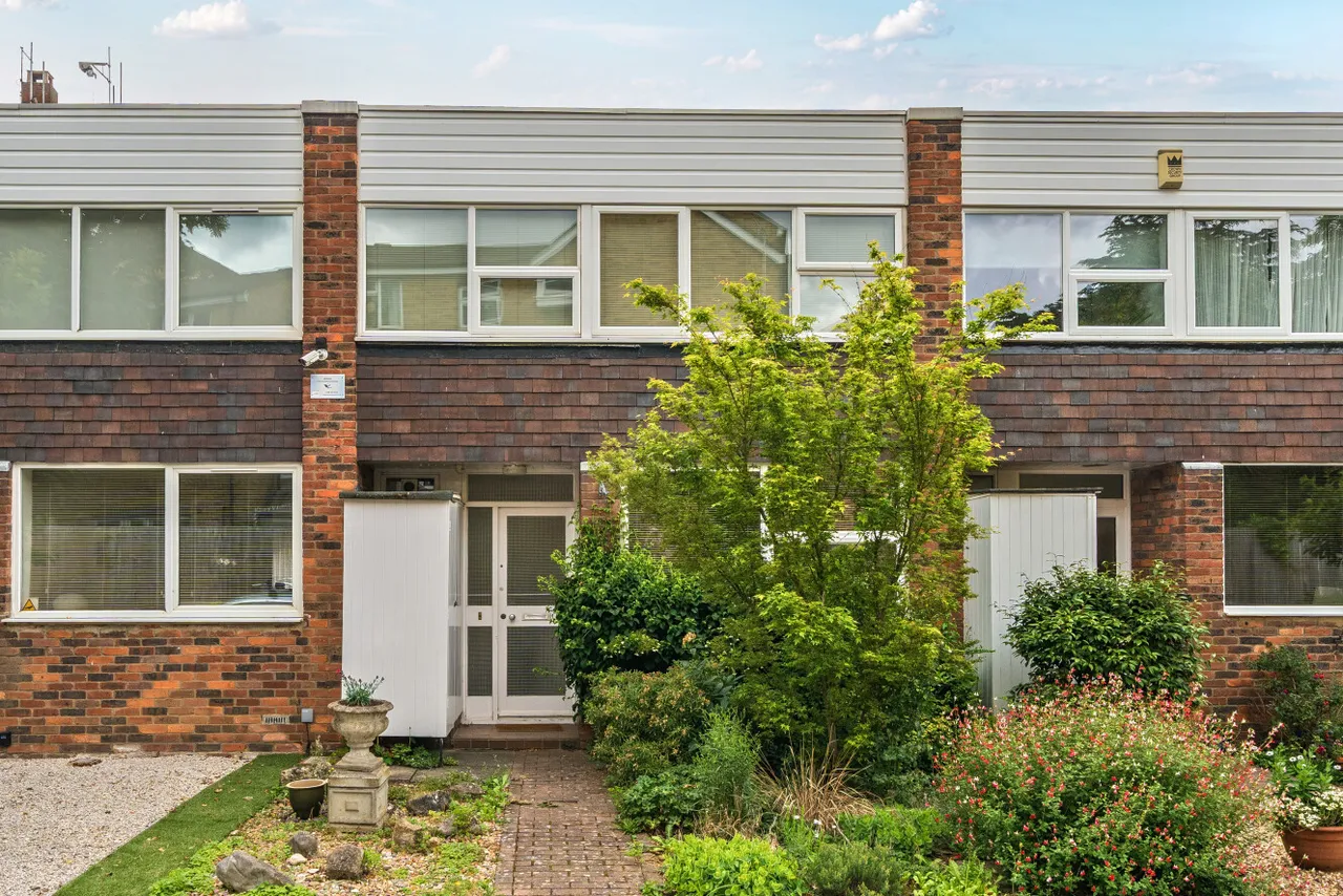 4 bed house for sale — Alton Gardens, Beckenham, BR3
