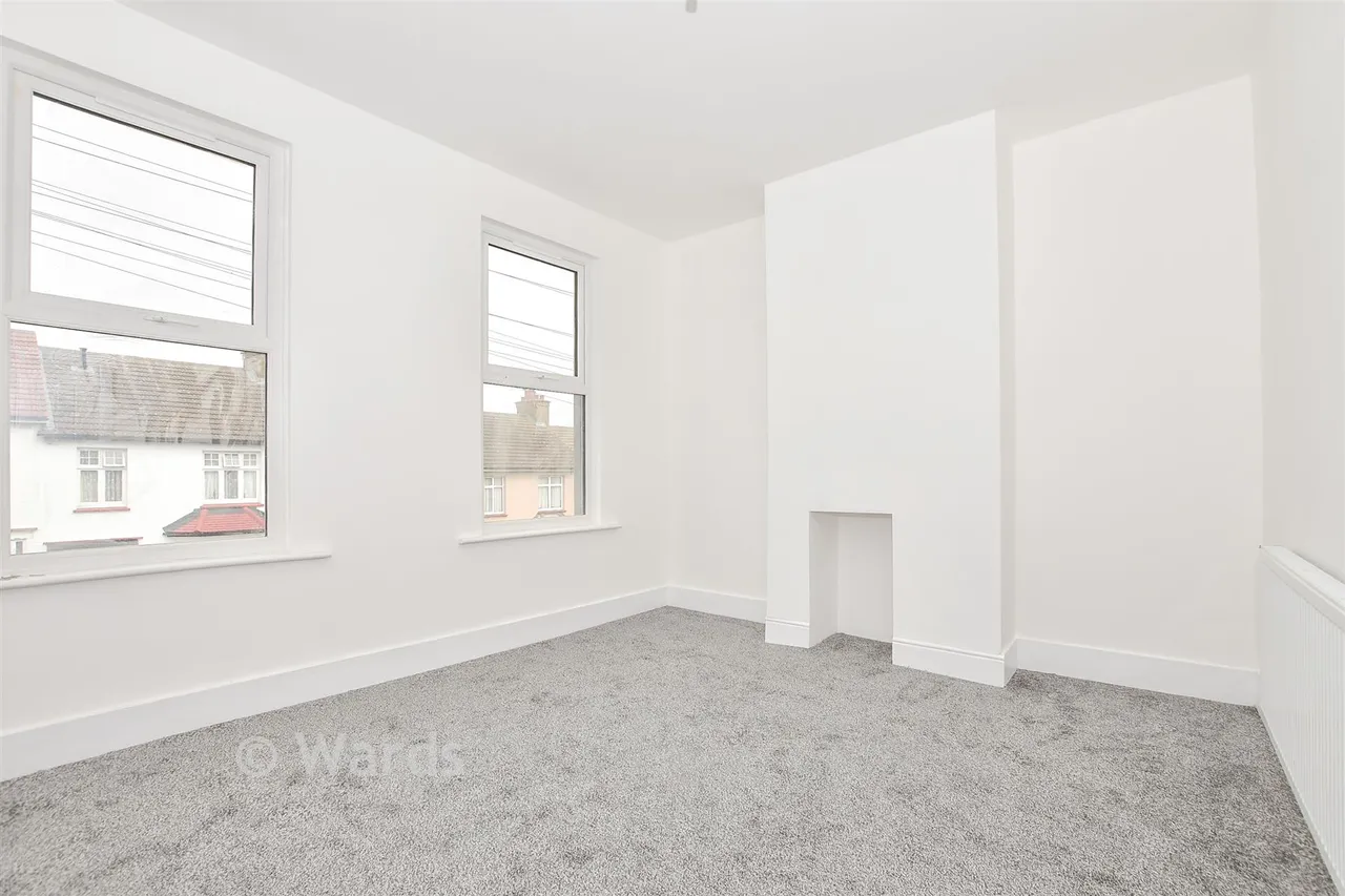 Park Avenue, Northfleet, DA11, photo 6