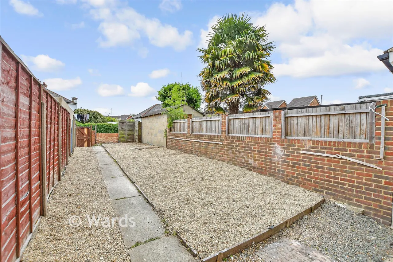 Park Avenue, Northfleet, DA11, photo 9