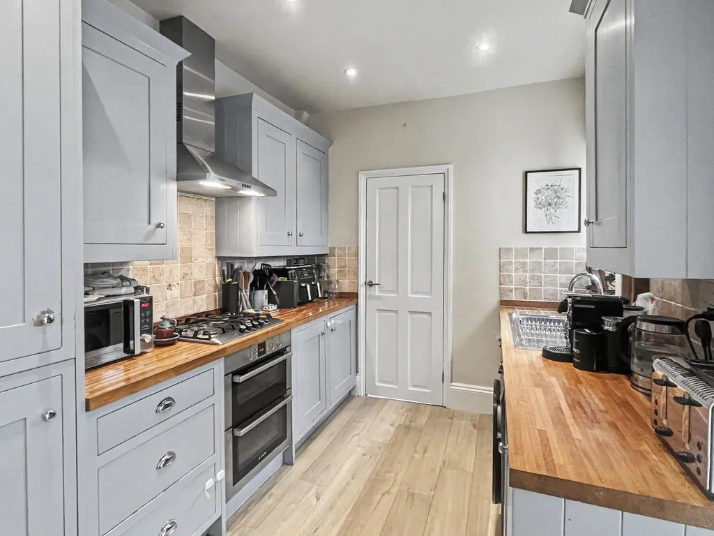 Spring Gardens Road, High Wycombe HP13 7AG, photo 4