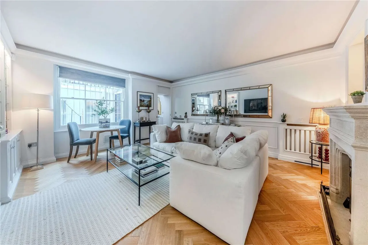 Palace Gardens Terrace, London, W8 4RP, photo 11
