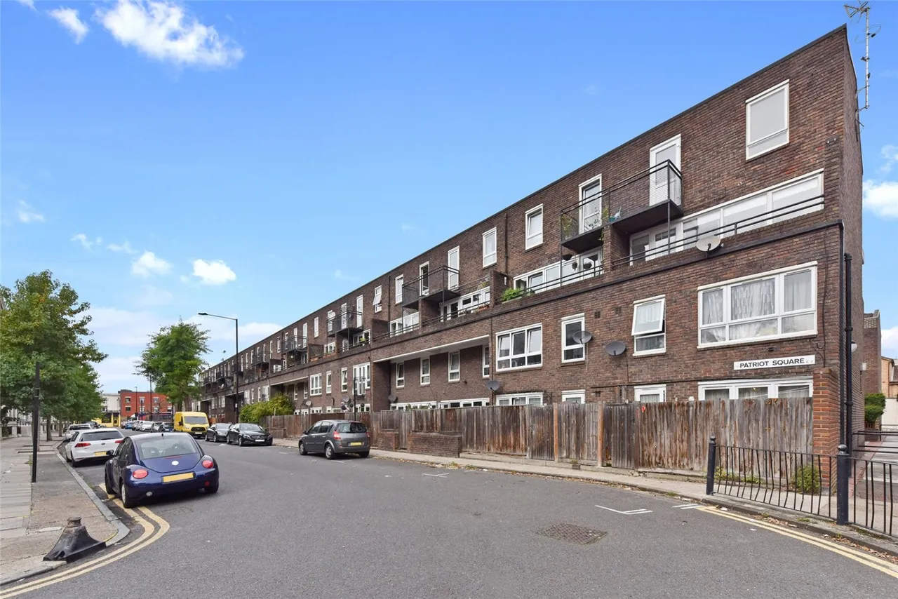 3 bed flat to rent, Patriot Square, London, E2