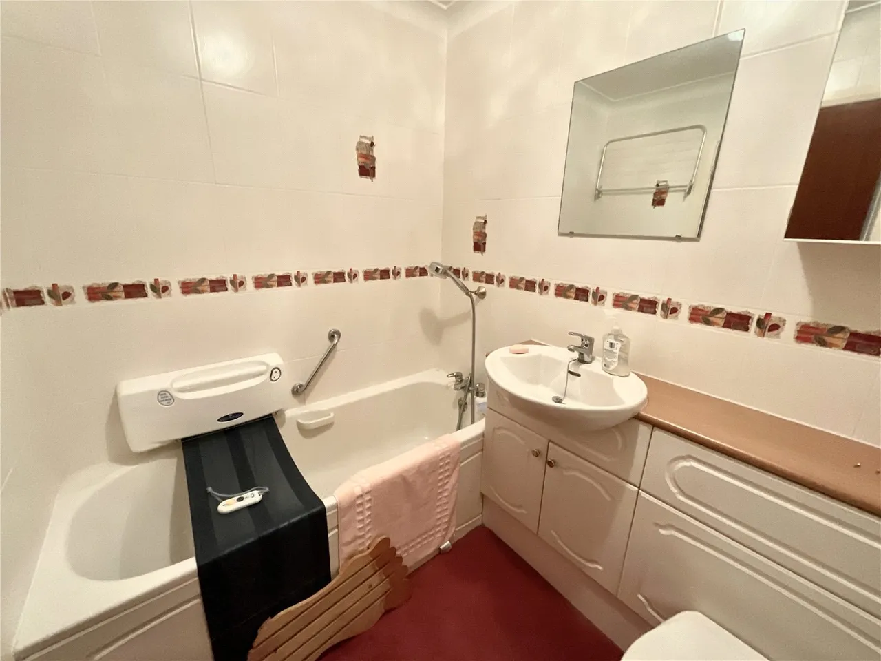 Wharncliffe Road, Highcliffe, Dorset, BH23, photo 12