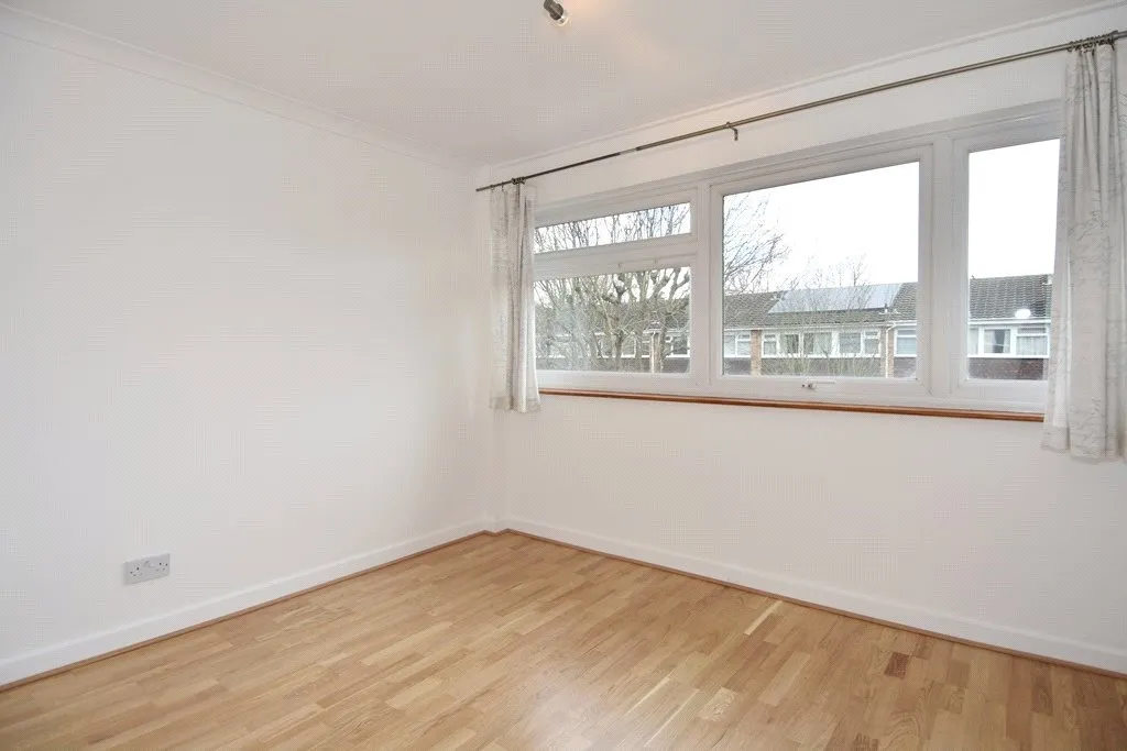 Woodville Road, Richmond, TW10, photo 13
