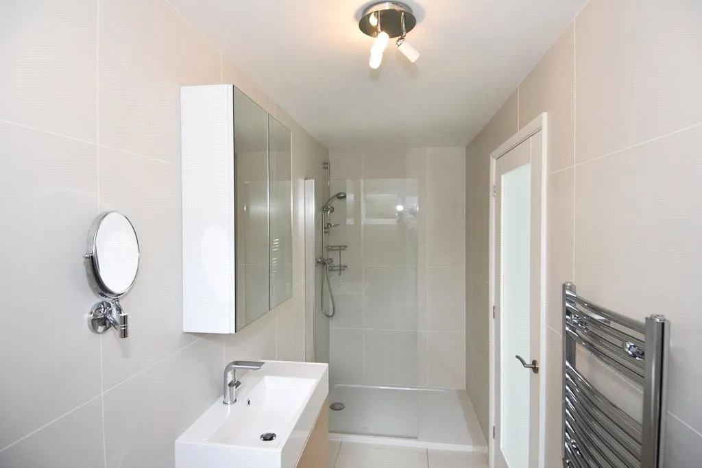 Woodville Road, Richmond, TW10, photo 8