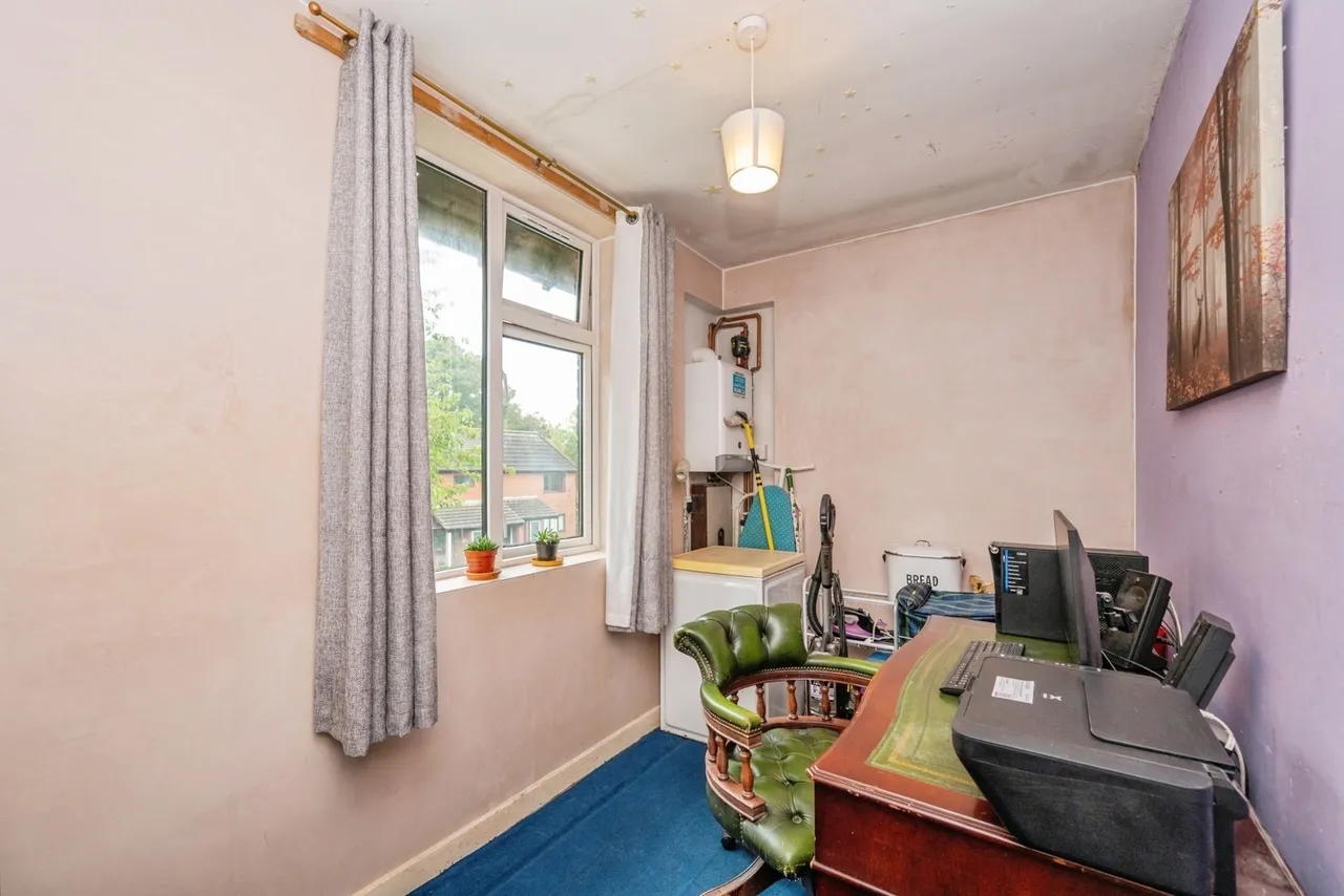 Bright Crescent, Tamworth, B77, photo 13