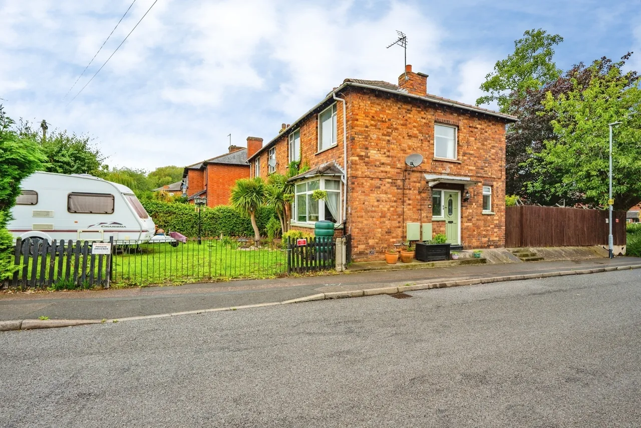 Bright Crescent, Tamworth, B77, photo 25