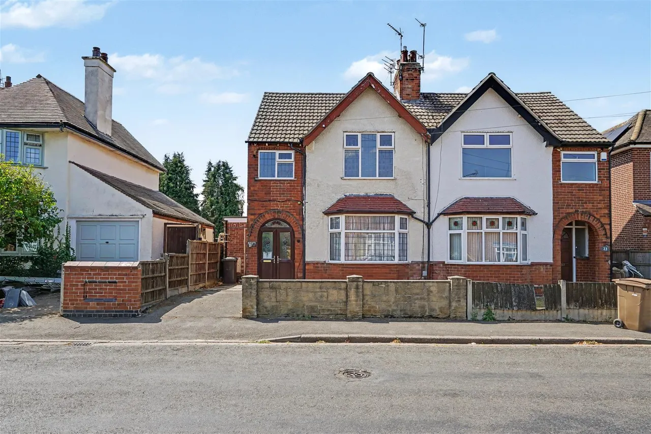 3 bed house for sale, Briar Gate, Long Eaton, NG10