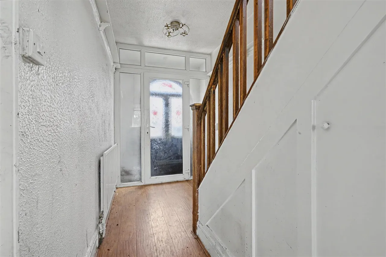 Briar Gate, Long Eaton, NG10, photo 5