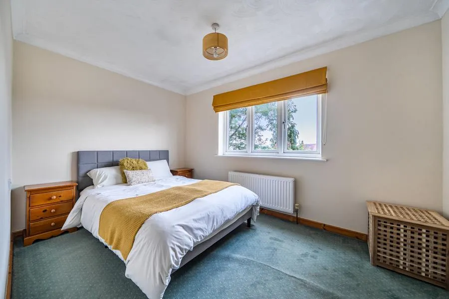 East Street, Thame, OX9, photo 9
