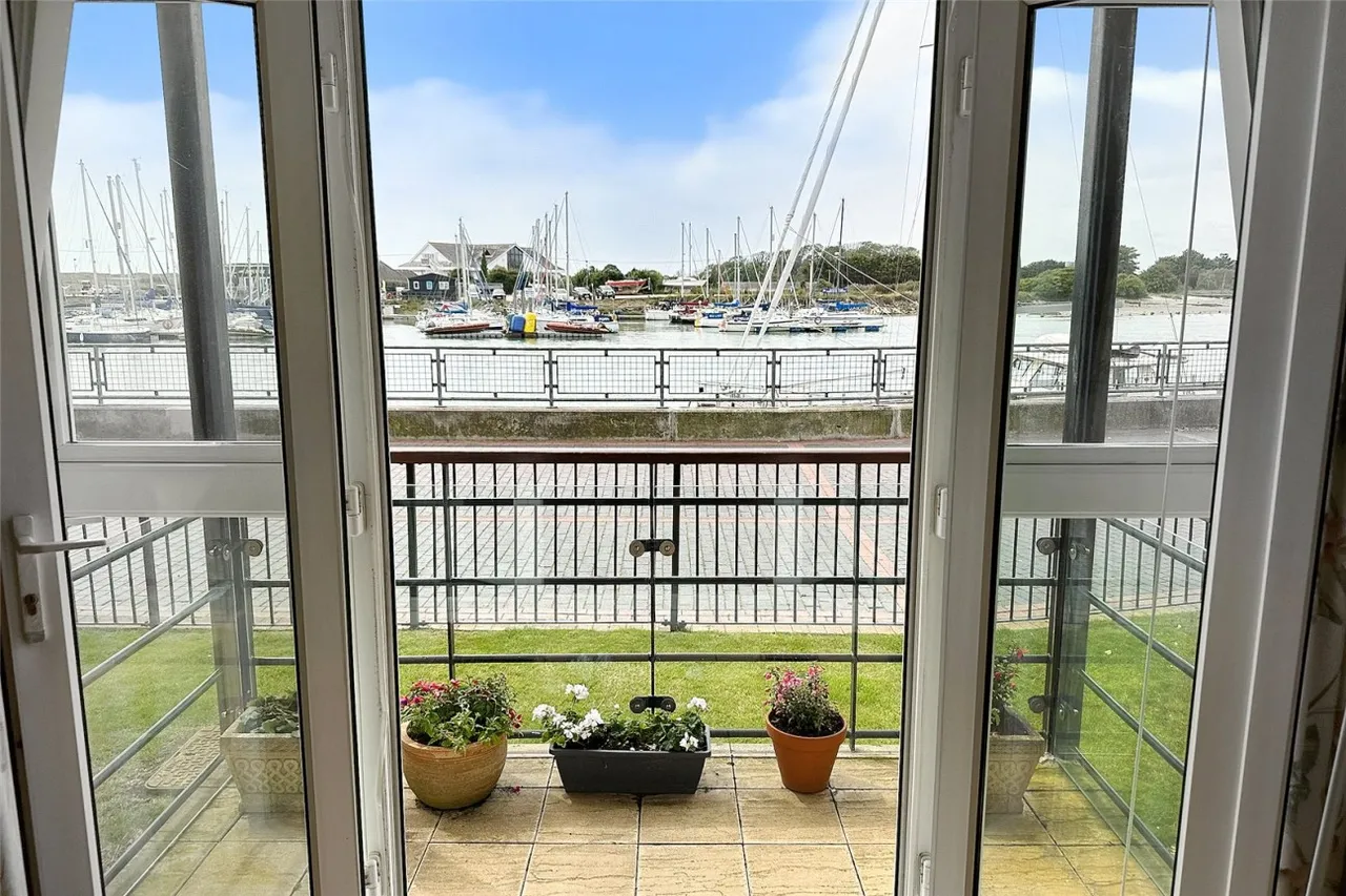Littlehampton, BN17, photo 6