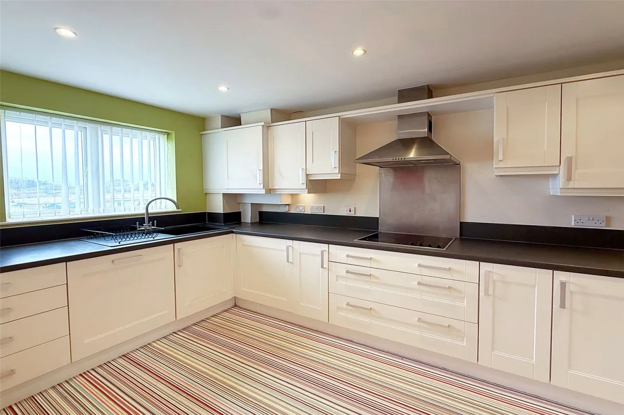Littlehampton, BN17, photo 4
