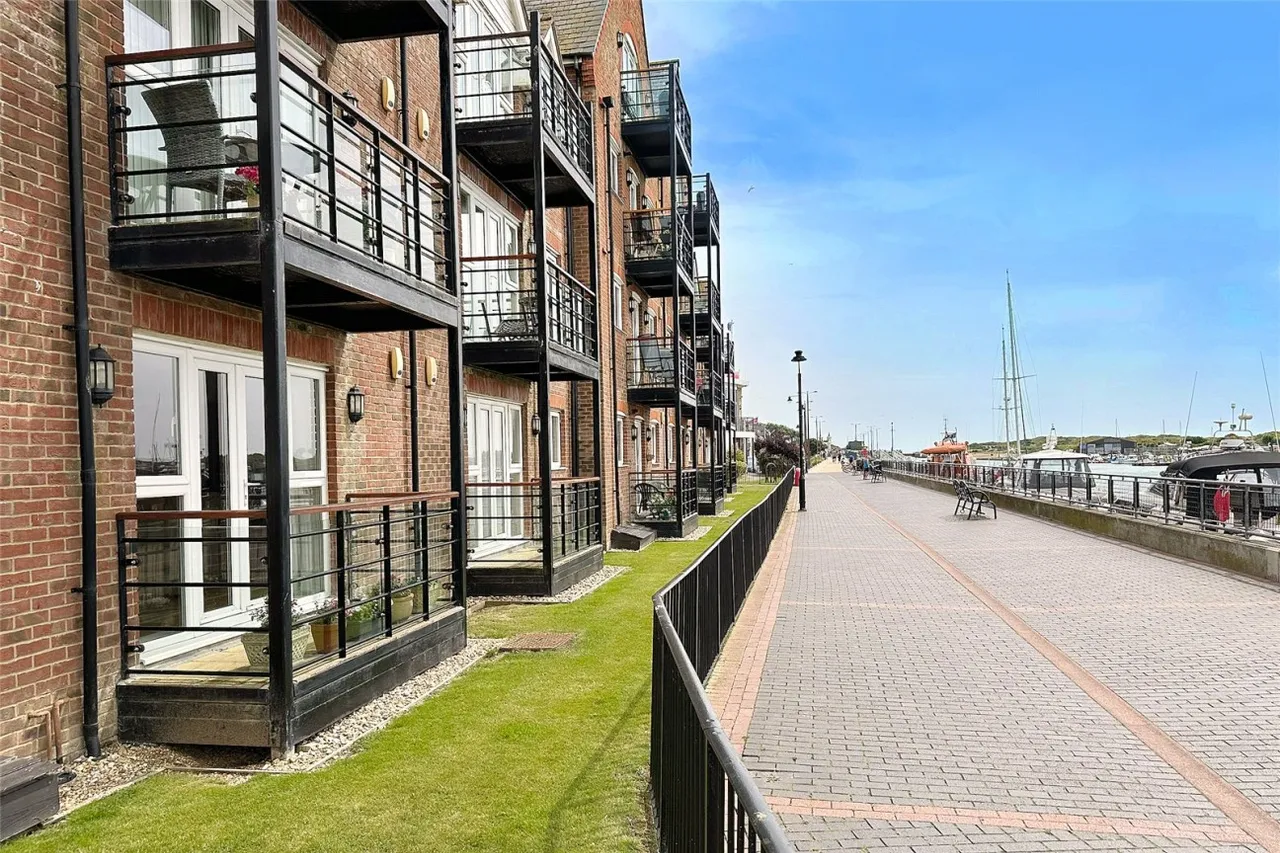 Littlehampton, BN17, photo 16