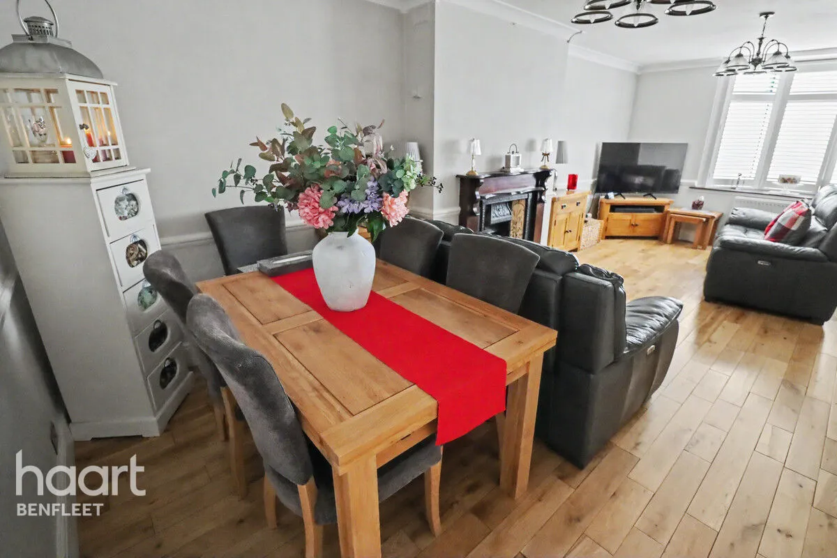 Central Avenue, Benfleet, SS7, photo 6