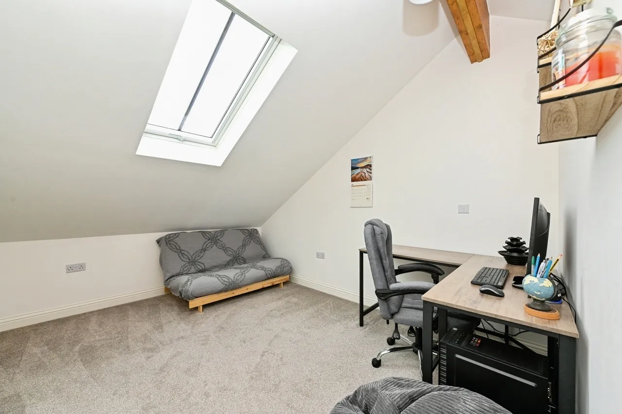 Clover Lane, Downham Market, Norfolk, PE38, photo 18