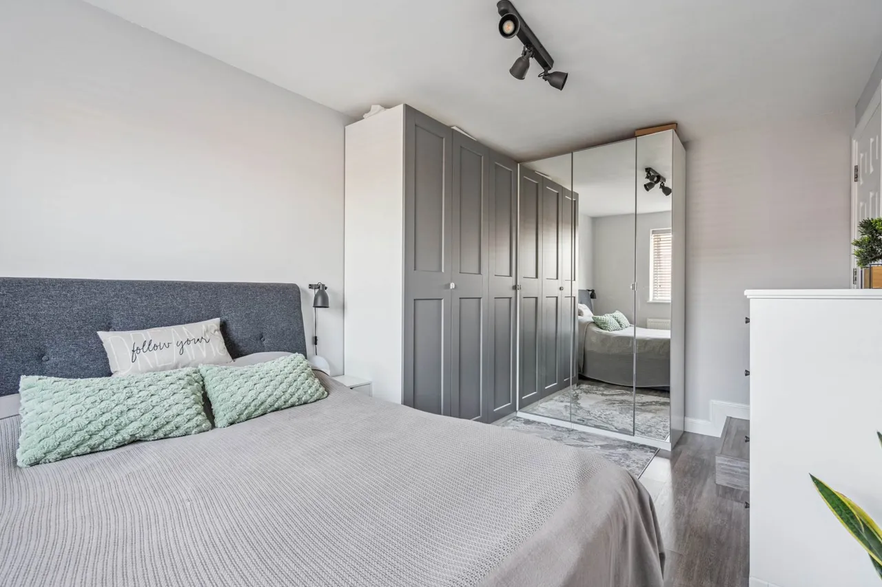 Flat 2, 255 St. Albans Road, Watford, Watford, WD24 5BQ, photo 5