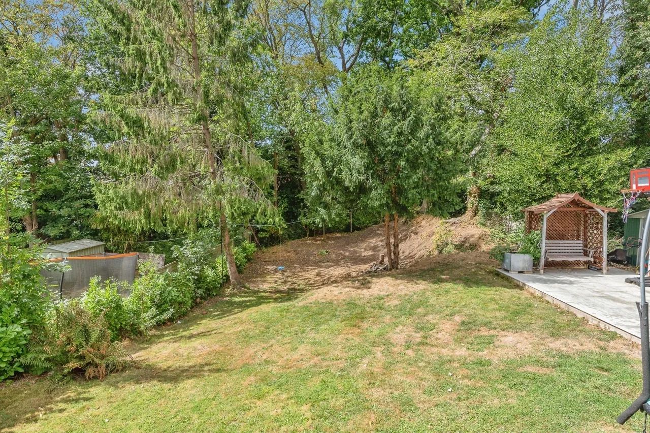 St. Charles Road, Brentwood, Essex, CM14, photo 4