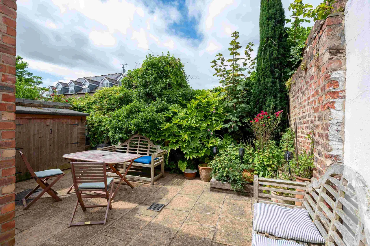 The Mount, York, YO24, photo 6