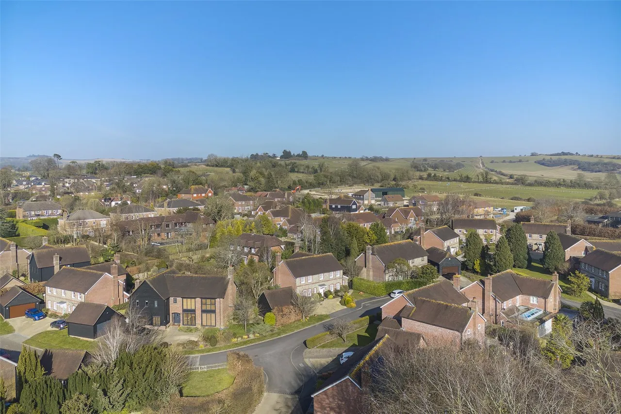 Convent Gardens, Findon, BN14, photo 13