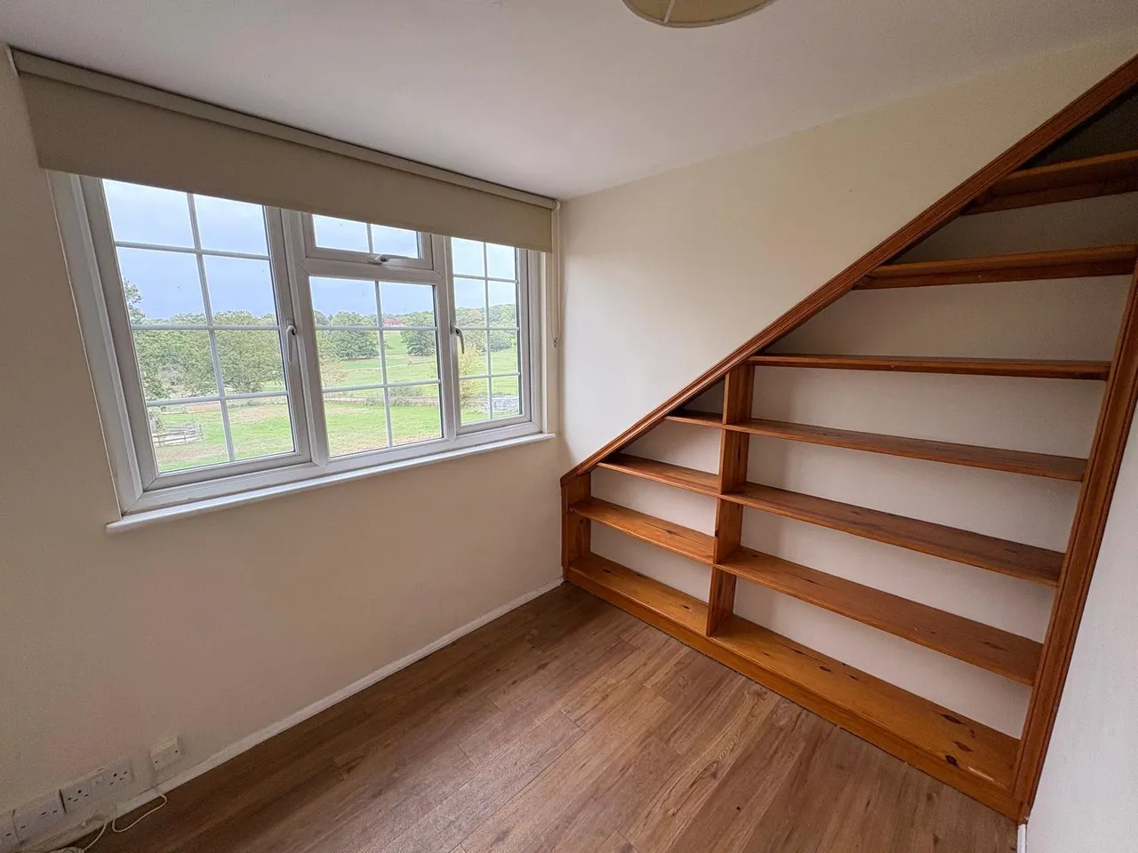 Redlands Lane, Ewshot, GU10, photo 31
