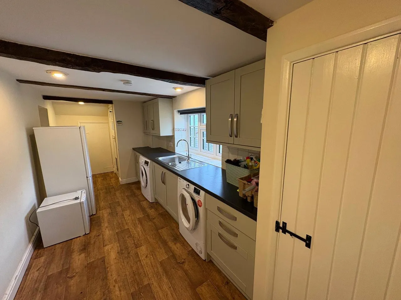 Redlands Lane, Ewshot, GU10, photo 4