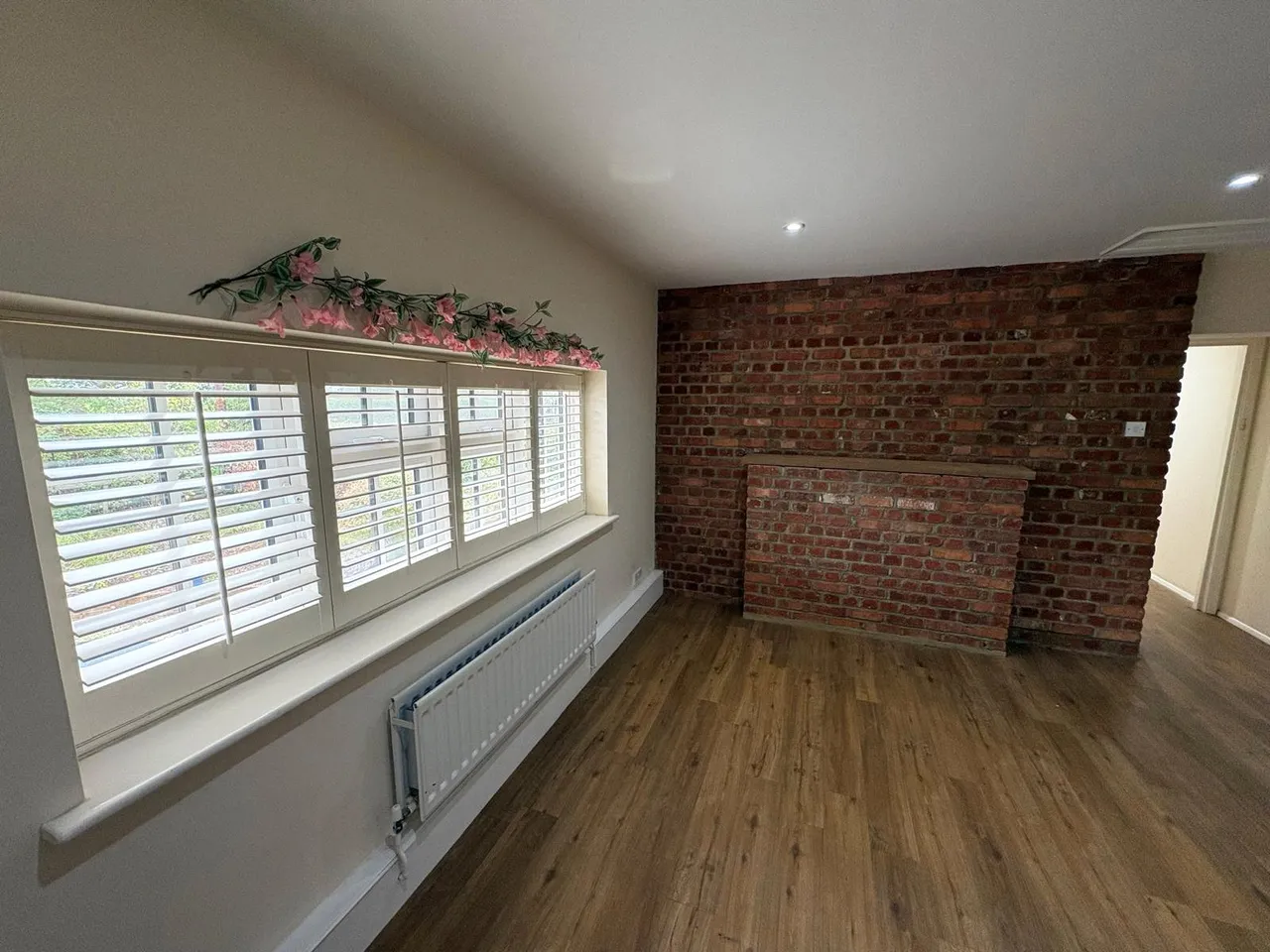 Redlands Lane, Ewshot, GU10, photo 14