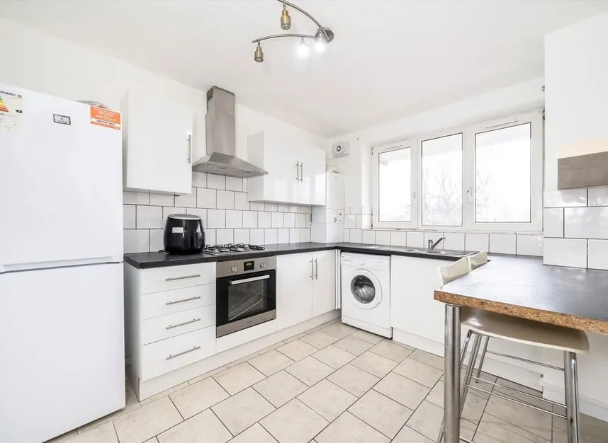 Wood Vale, Forest Hill, SE23, photo 3