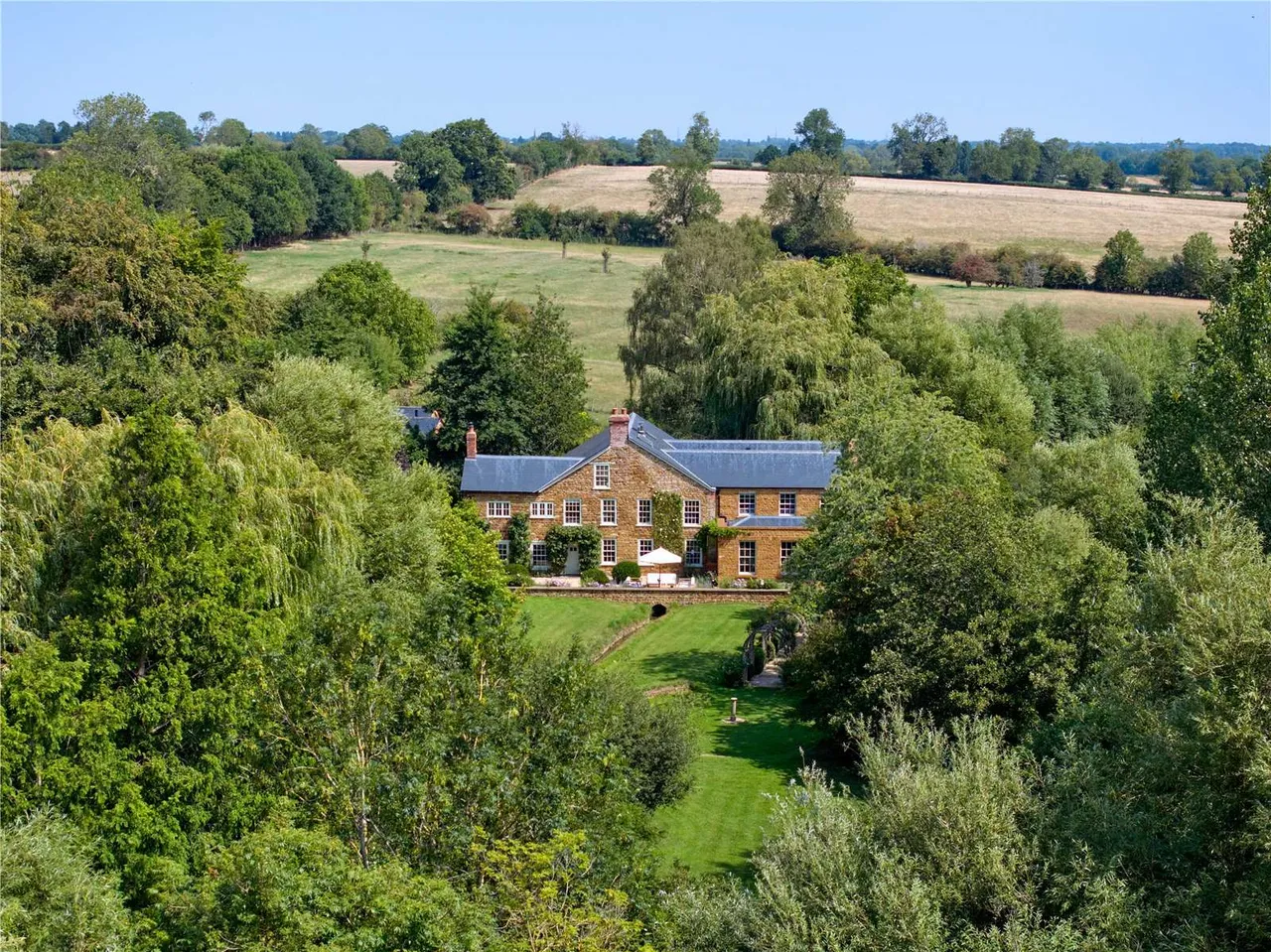 6 bed house for sale, Slapton, Towcester, NN12