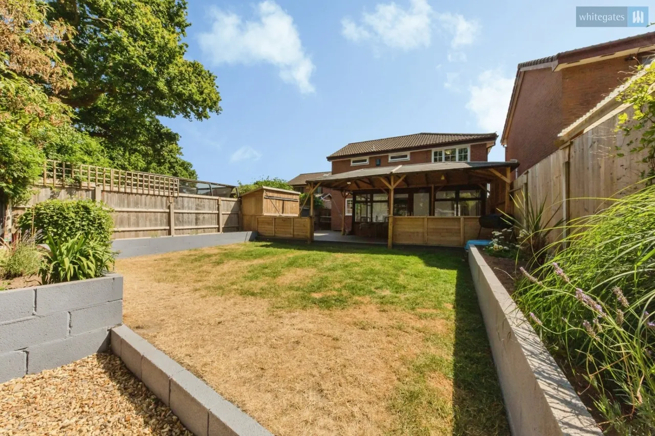 Charlcote Crescent, Crewe, CW2, photo 20