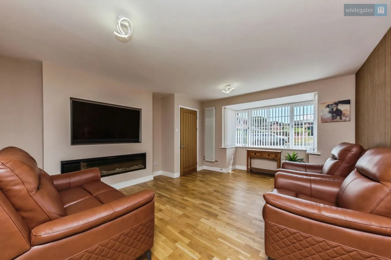 Charlcote Crescent, Crewe, CW2, photo 5