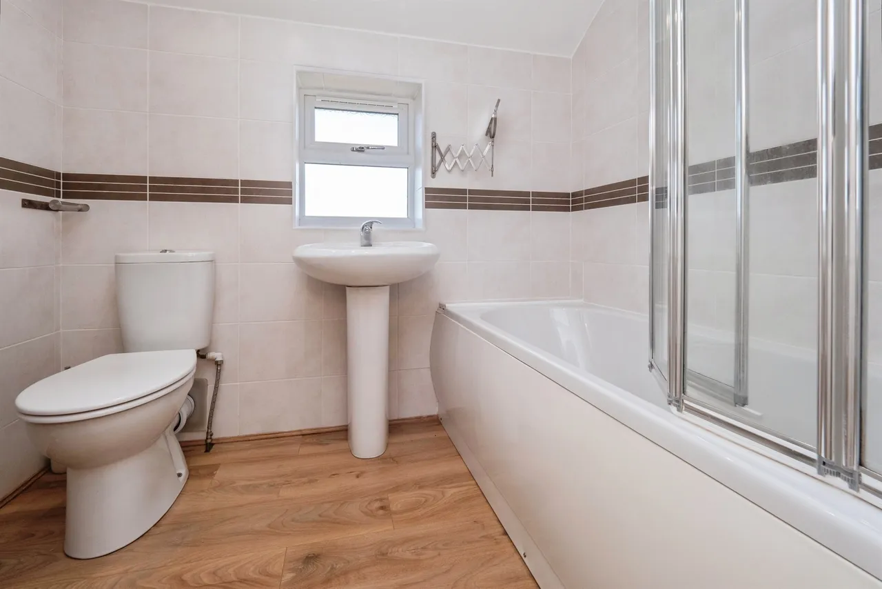 Welburn Court, Beeford, Driffield, photo 6