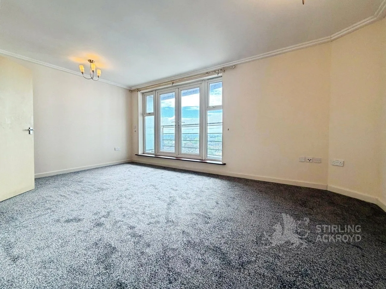 Oriental Road, Woking, GU22, photo 11