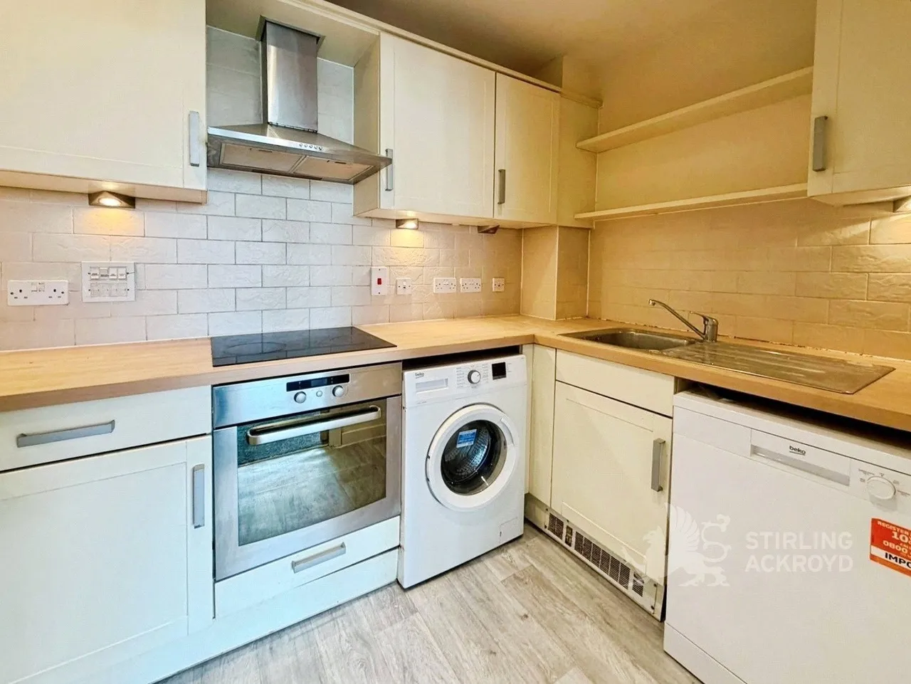 Oriental Road, Woking, GU22, photo 4