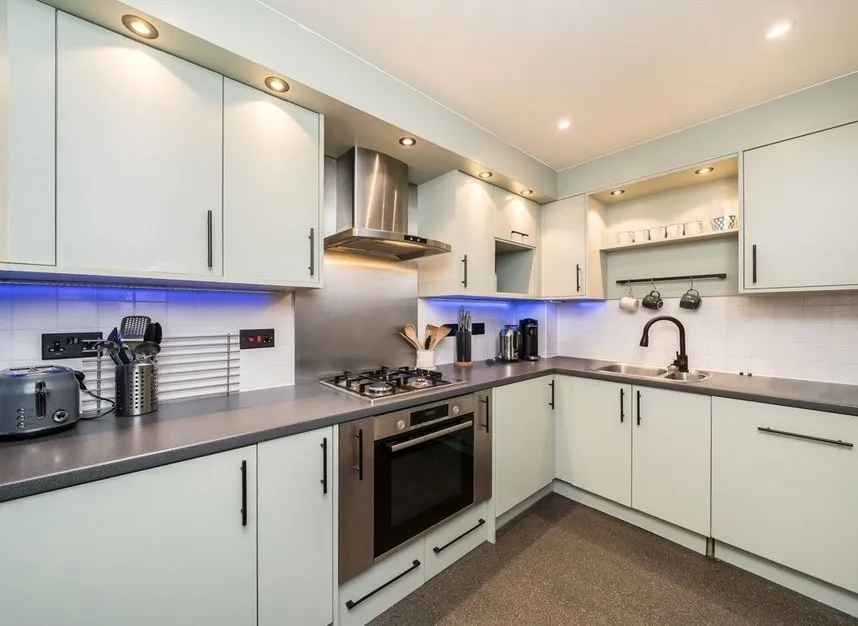Jerome Place, Kingston Upon Thames, KT1, photo 3